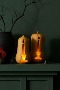 pumpkin-carving-ideas-candle-stand